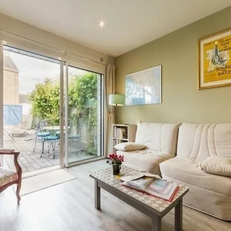 بيت للعطل House Cote Jardin 1